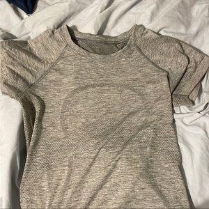 gray lululemon shirt